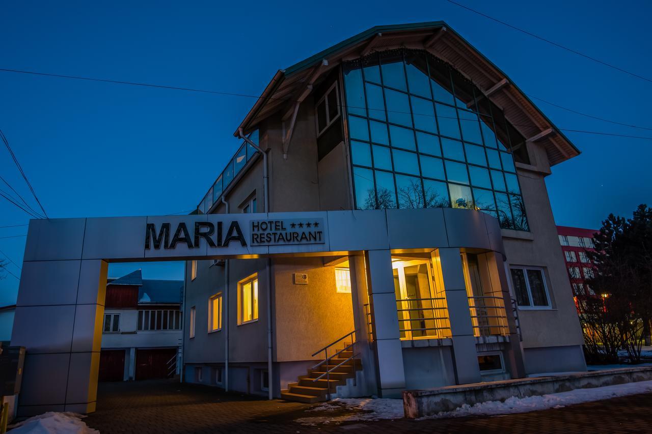 Hotel Maria Rădăuţi エクステリア 写真